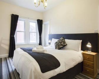The Camberley - Harrogate - Yatak Odası