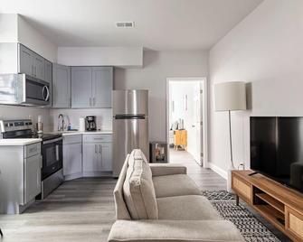 Chic & Cozy Philly Stay in City Center - Filadelfia - Cocina