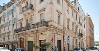 Mirage - Lecce - Gebäude