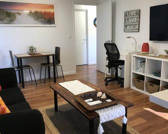 Sunset Haven Self-Contained Apartment - Geraldton - Living room