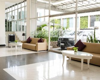 夸特羅碼頭酒店 - 宿霧 - 大廳