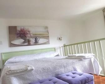 B&B Ugento Dimora - Ugento - Schlafzimmer