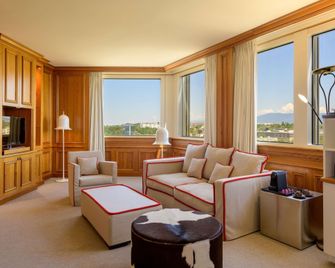 Mövenpick Hotel & Casino Geneva - Meyrin - Wohnzimmer