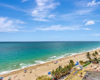 2 Beds and a beach - Ocean Front - Fort Lauderdale - Playa