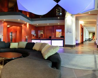 Hôtel Must Aéroport De Québec Par Jaro - L'Ancienne-Lorette - Lobby
