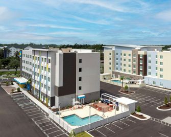Tru by Hilton Jacksonville Airport I-95 - Jacksonville - Building