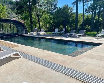 Domaine le Vaxergues - Saint-Affrique - Piscine