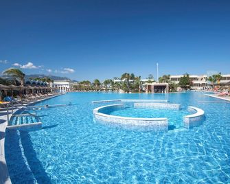 Blue Lagoon Resort - Kos - Svømmebasseng