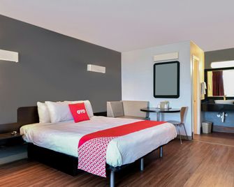 OYO Hotel Valdosta Ga I-75 - Valdosta - Habitación