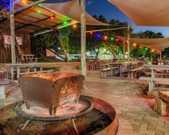 Atkv 드라켄스빌 - 야게르루스트 - 파티오