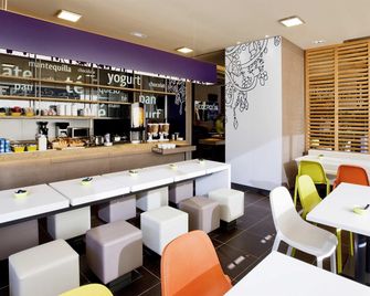 Ibis Budget Madrid Getafe - Getafe - Building