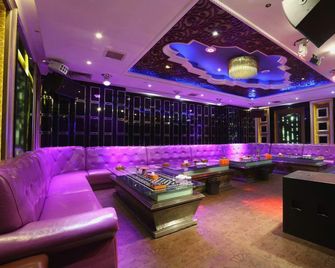 Wengyuan Longtai Hotel (Shaoguan Jinxiu Plaza Branch) - Shaoguan - Lounge