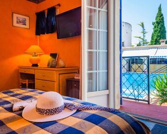 L'Hacienda - Marguerittes - Habitación