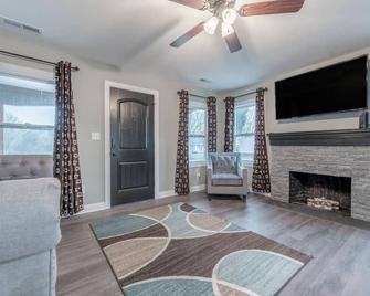 Brand New & High Quality Reno w/ Great Location - Statesville - Living room