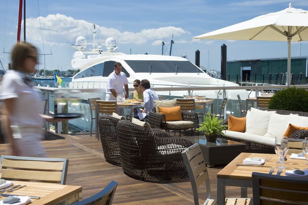 Forty 1 North - ניופורט - מסעדה