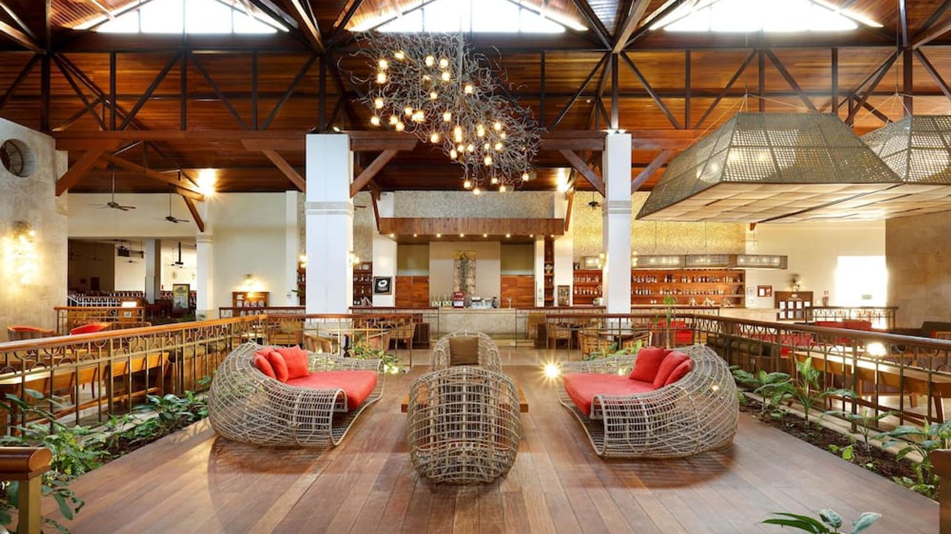 Grand Palladium Imbassai Resort And Spa