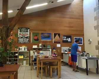 Auberge de Jeunesse HI Pontivy - Pontivy - Restaurant
