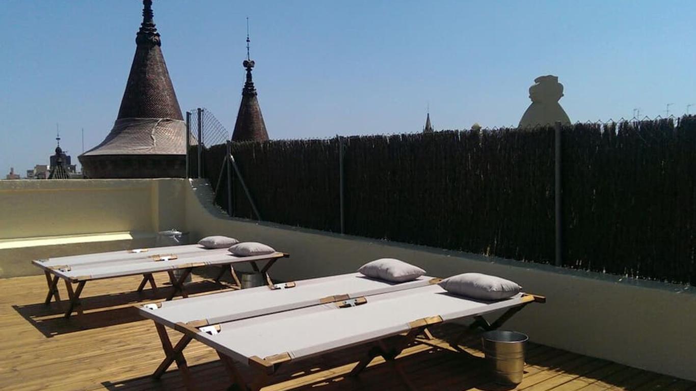 هوستال أرجو