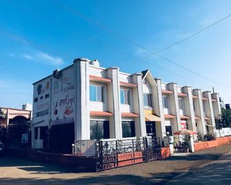Anmols Inn - Mahabaleshwar - Edificio