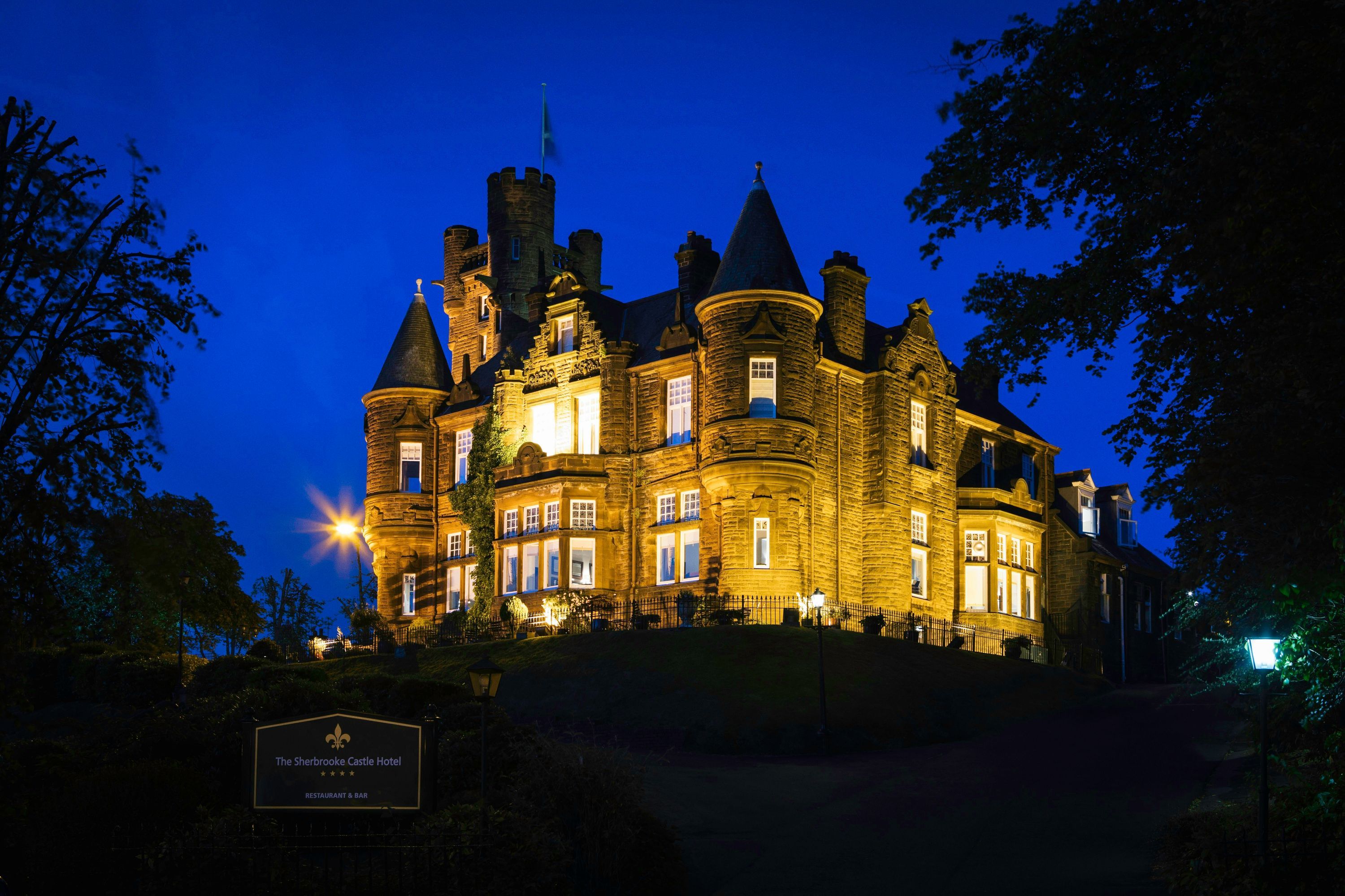 شيربروك كاسل هوتل