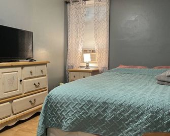 Cozy Apt Near Bu, Lourdes, Uhs - Johnson City