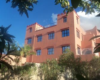 Riad Taliouine Safran - Taliouine - Building