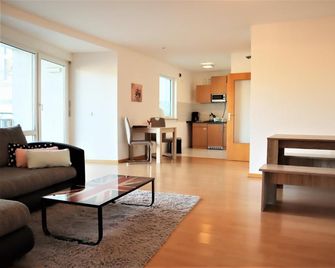 Ferienwohnung am Clara Park - Lipsia - Soggiorno