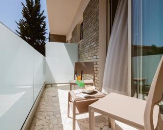 Hotel Villa Del Mare - Senigallia - Balcony