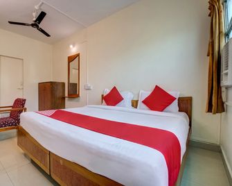 OYO Flagship 307 Pimpri Pune - Pimpri - Chinchwad