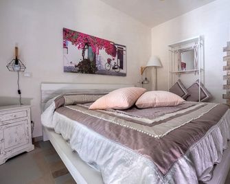 B&B A Pochi Passi - Polignano a Mare - Habitación