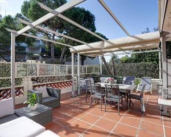 Appartements Cannes - Cannes - Patio