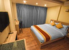 Quiet & Clean 1bedroom Condo In Amazing City Savar - Savar - Bedroom