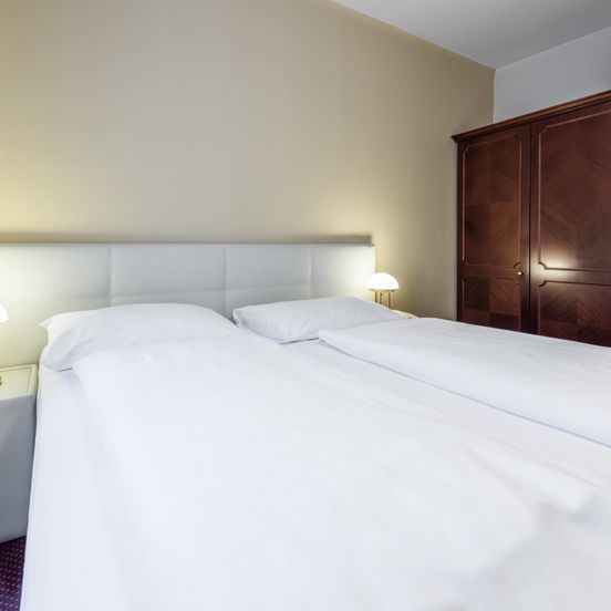 Bedroom view of Theaterhotel & Suites Wien