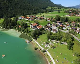 Dreimäderlhaus - Das vegetarische Boutique Hotel - פוסן - מרפסת