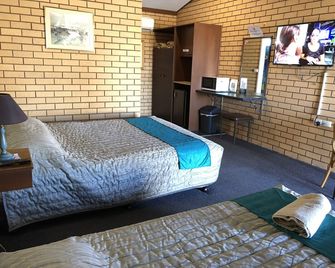 스톡맨 모터 인 - 내로마인 - 침실