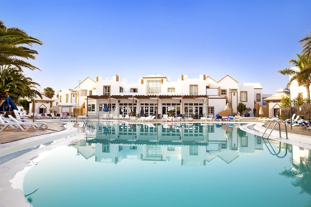 Apartamentos Livvo Morromar - Puerto del Carmen - בריכה