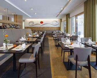 Hotel Newstar - St. Gallen - Restaurace