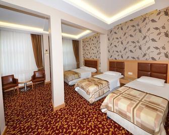 Hotel Grand Umit - Istanbul - Bedroom