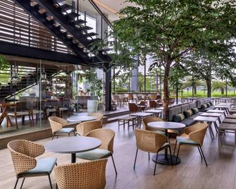 Mercure Tangerang Bsd City - Tangerang - Restaurante