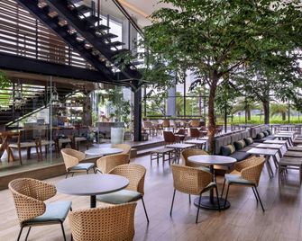 Mercure Tangerang Bsd City - Tangerang City - מסעדה