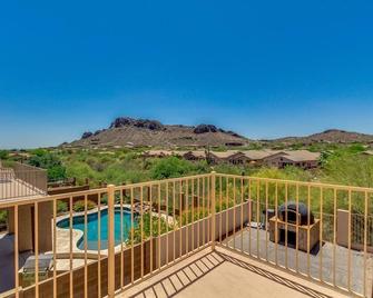 Gold Canyon Getaway - 4 bed House with Heated Pool and Stunning Mountain Vistas - Gold Canyon - Balcón