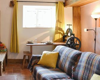 The Old Back Kitchen at Bonfield Ghyll Farm - Helmsley - Living room