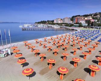 Klan Klara House - Portorose - Spiaggia