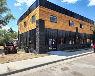 Wallace Bnb - Pinedale - Building