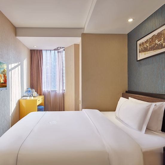 Insail Hotels Huanshi Road Taojin Metro Station Guangzhou image 1