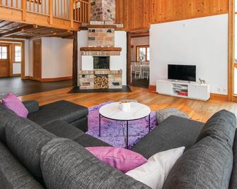 Nice Home In Järvsö With Sauna - Järvsö - Wohnzimmer