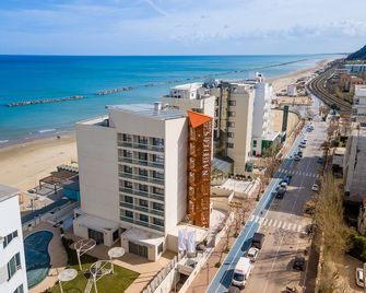 Nautilus Family Hotel - Pesaro