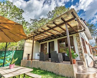 Bungalos Vista a Cayaguanca - San Ignacio - Patio