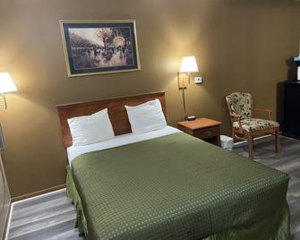 Colonial Inn - Dyersville - Habitación