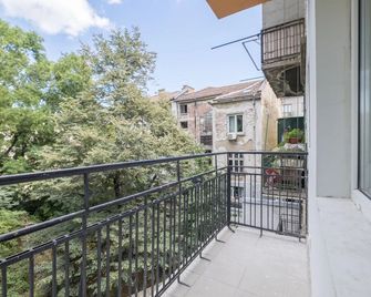 blueWaveplace - Contemporary Home in Center of Sofia - Софія - Балкон